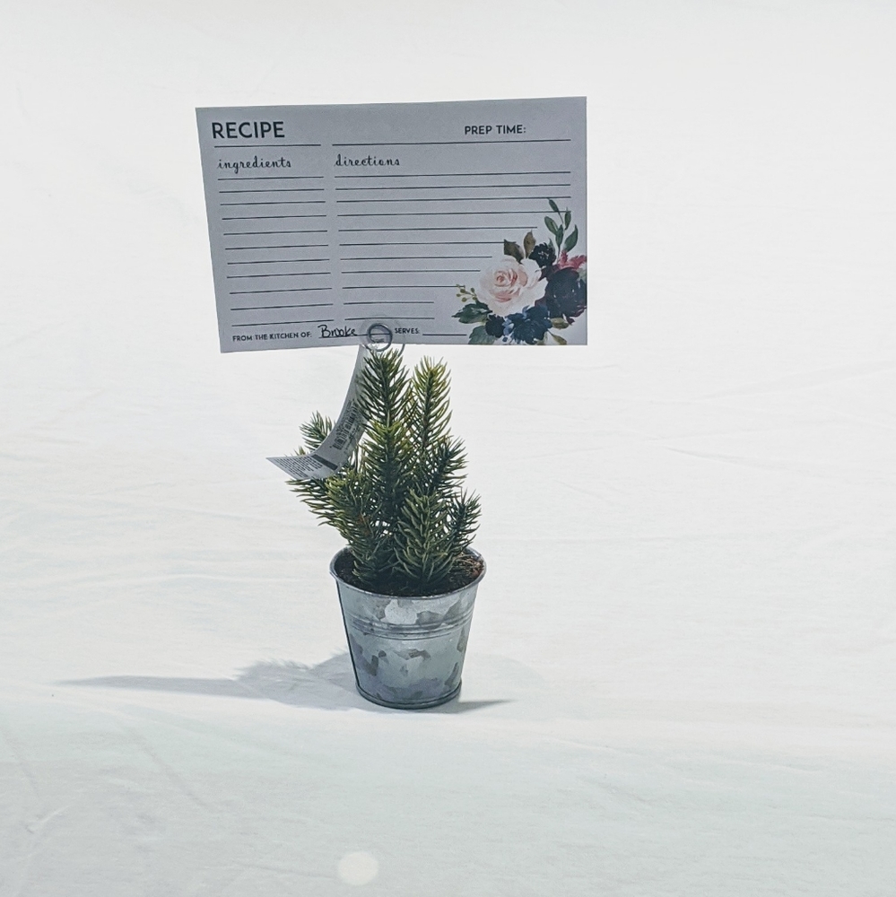 Evergreen Recipe Photo Holder